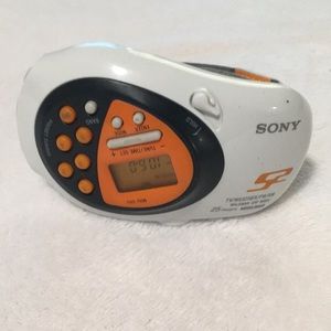 Sony TV/Weather/FM/AM Walkman SRF-M80V 25 Presets Mega Bass w/armband portable